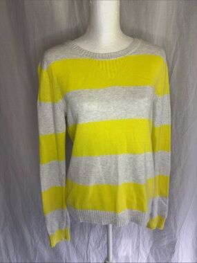 GAP Preppy Classic Core Striped Crewneck Sweater in Yellow and Light Gray (57)